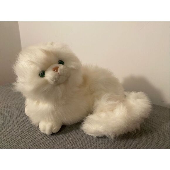 Vintage Russ White Nikki Cat w/ tags - Picture 1 of 9